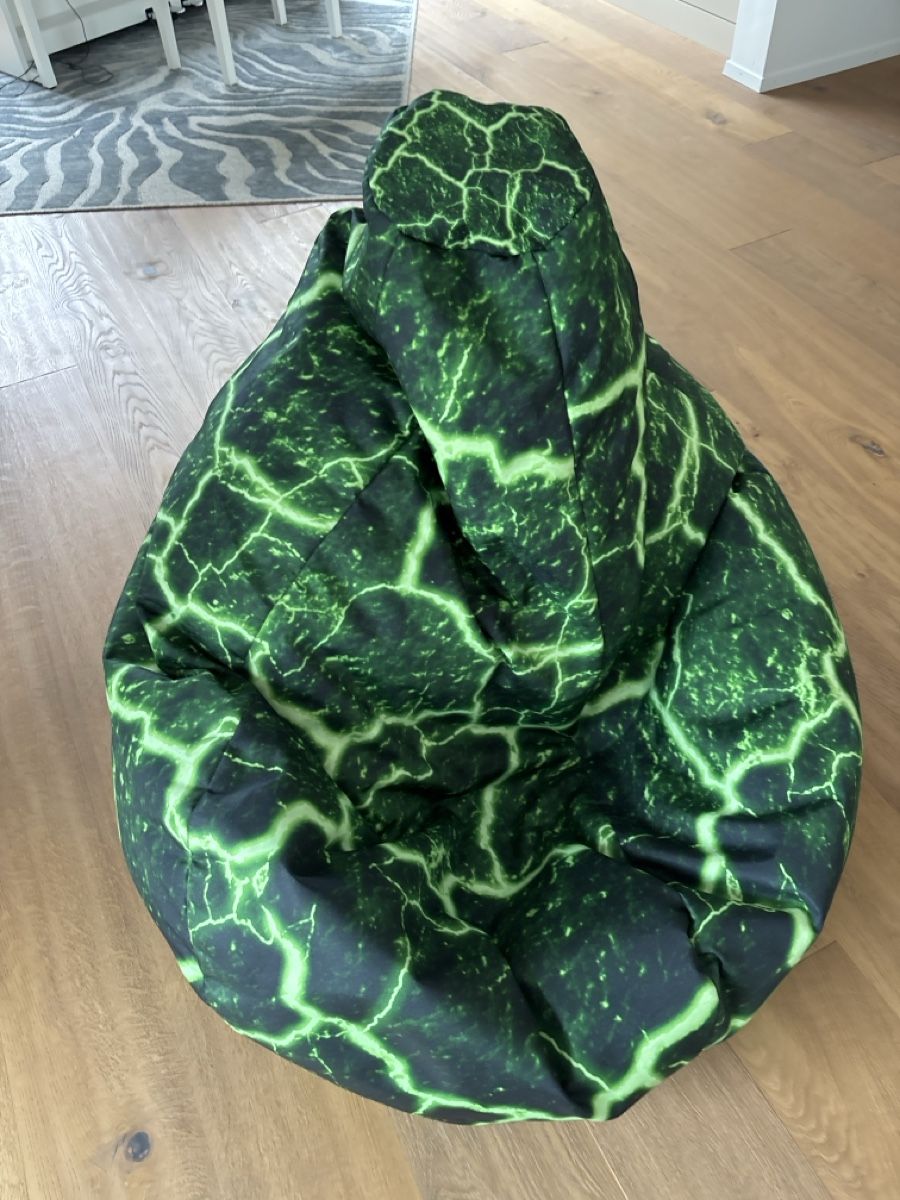 Hocker: Sitzsack grün schwarz - wie neu – Gebraucht aus Bubikon von Ultima2 1