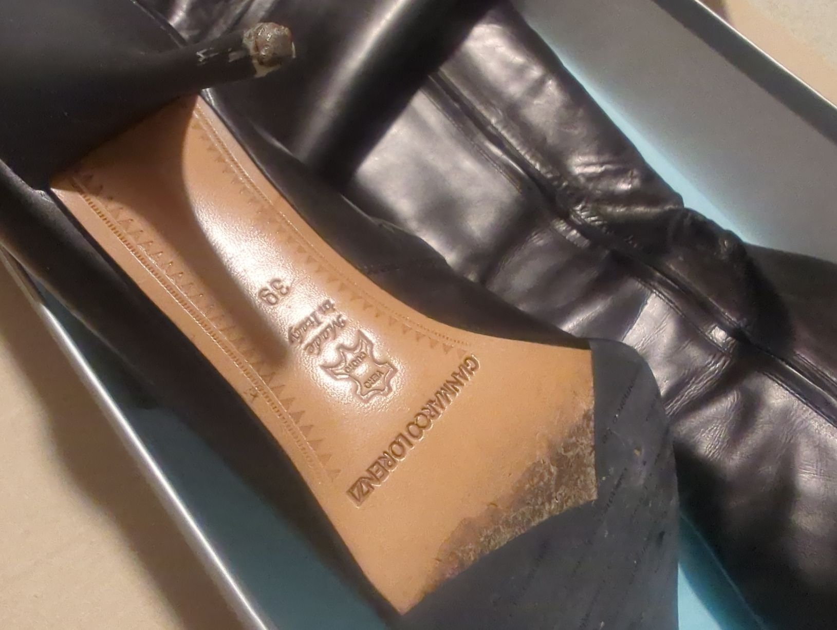 Scarpe da donna: Gianmarco Lorenzi Leder Stiefel Gr. 39 – Usato da Wauwil venduto da MEC-NET 1