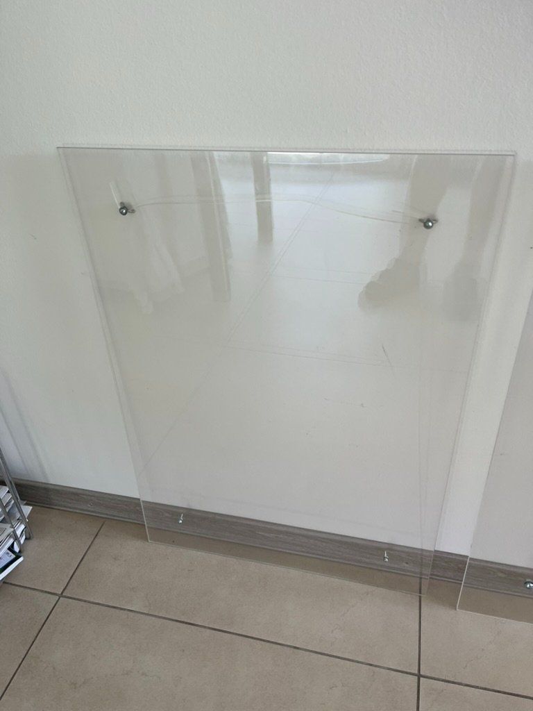 Cornici: Plexiglas-Bilderrahmen, 2 Stück, gebraucht – Usato da Ellikon an der Thur venduto da mat_yf7h