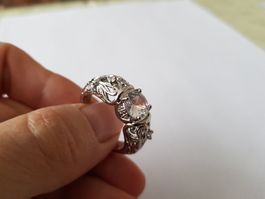 Ring Damen mit weissem Schmuckstein, Gr.65, neu!