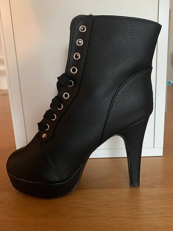 Damenschuhe: Elegante Stiflette neu Gr.  37.5 – Gebraucht aus Egg b. Zürich von den_7ly9 2