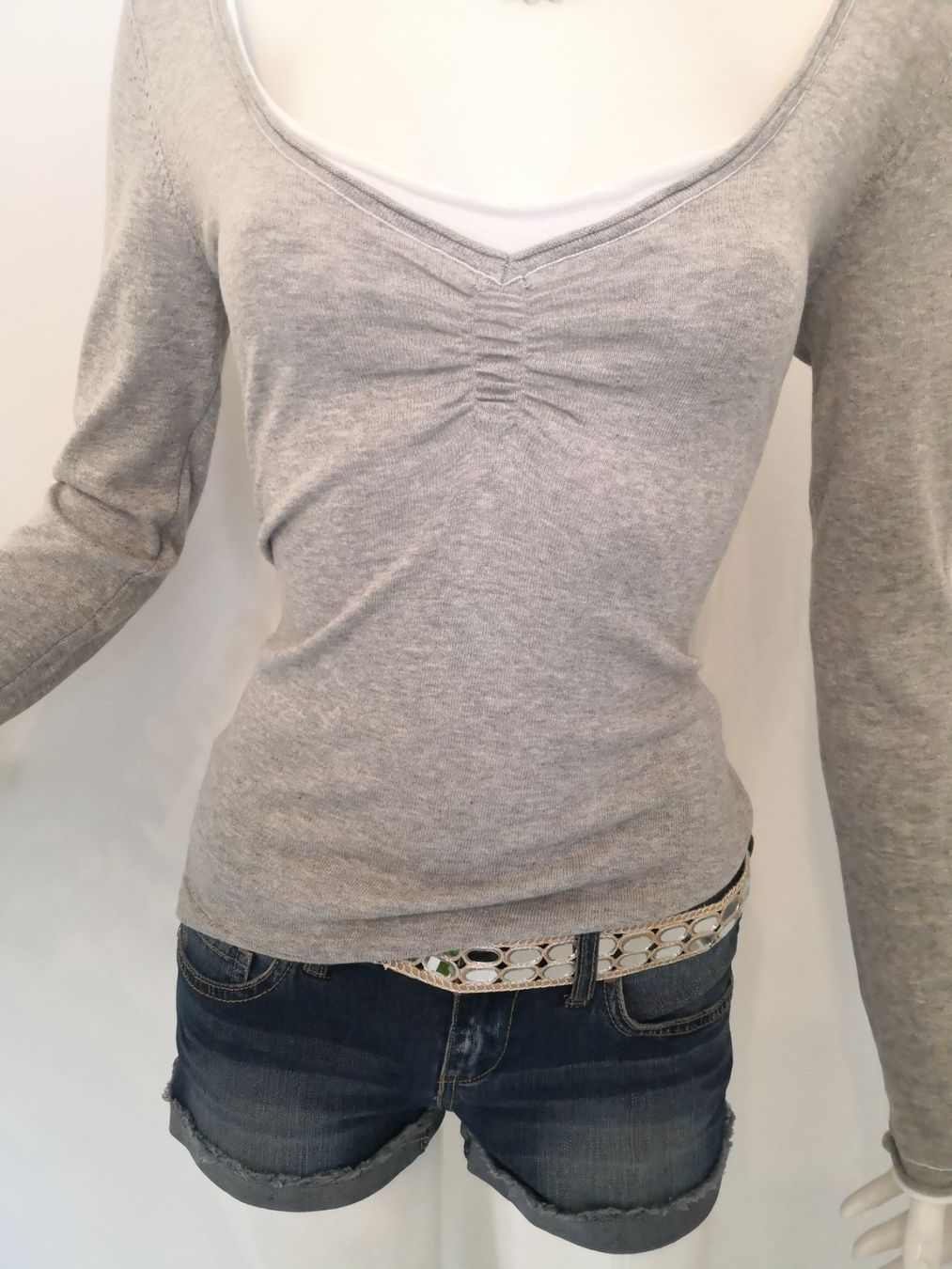 Mango Maglioni & Felpe: 🤩MANGO STRICK-PULLOVER GRAU V-SCHNITT MIT BORD WEISS – Nuovo (secondo la descrizione) da Olten venduto da Naja-Twins-Twins 6