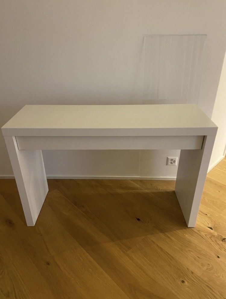 Ikea Tavoli da trucco: Weiss Malm Frisiertisch – Usato da Dielsdorf venduto da lor_j5qt 1