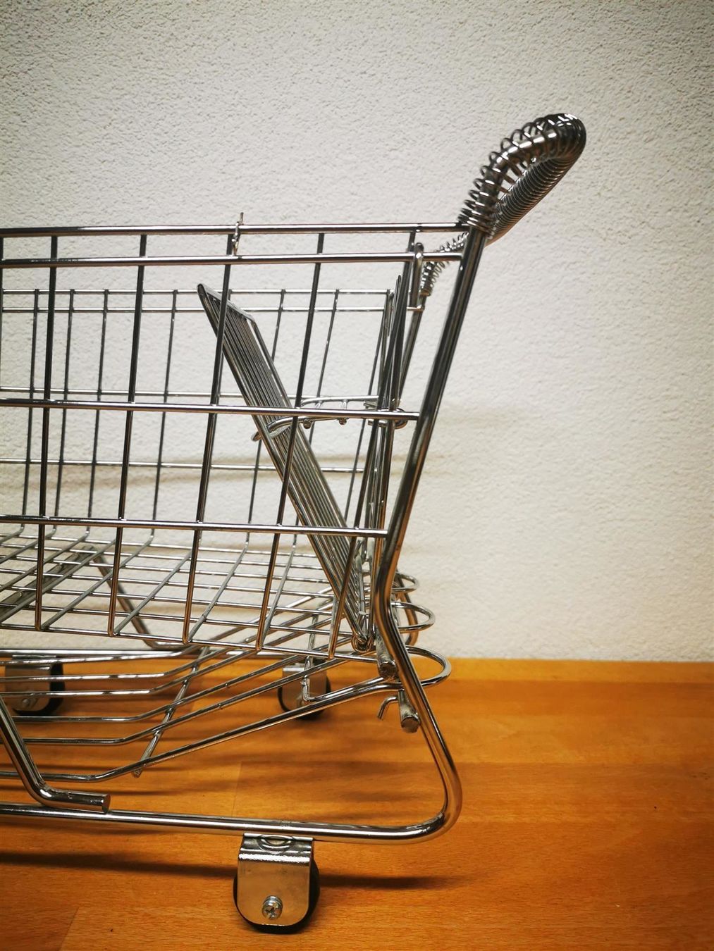 Tutte le decorazioni: Deko Einkaufswagen – Usato da Buchs ZH venduto da Sutoris 2