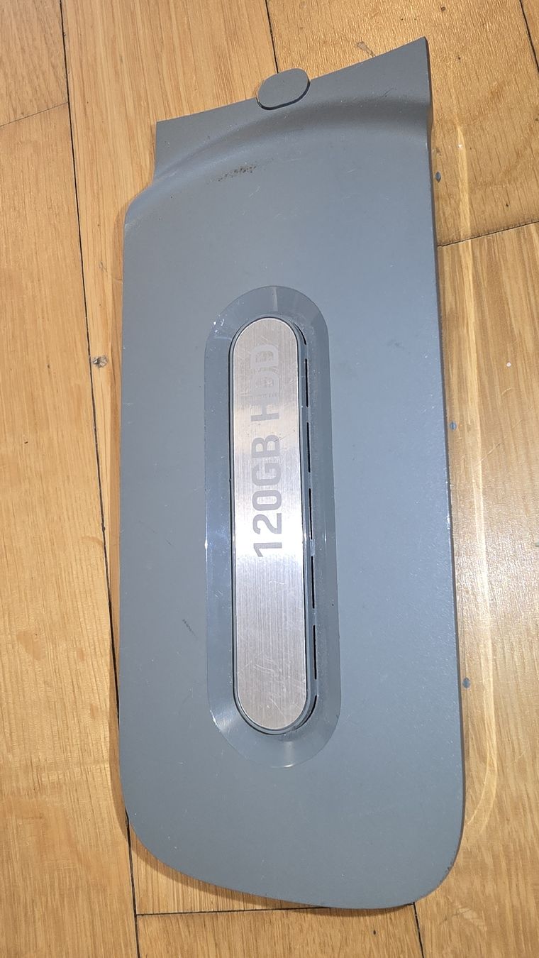 Dischi rigidi: Xbox 360 HDD 120GB – Usato da Lenzburg venduto da cameleoncolor