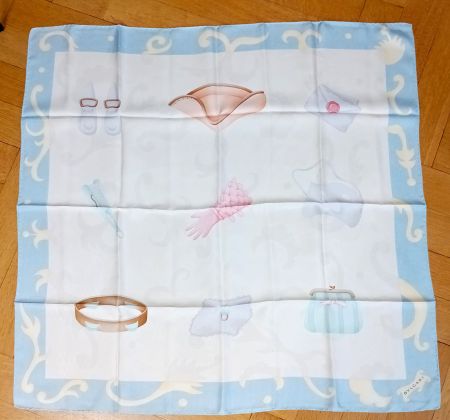 Foulard en soie Bulgari - ivoire et couleurs pastel