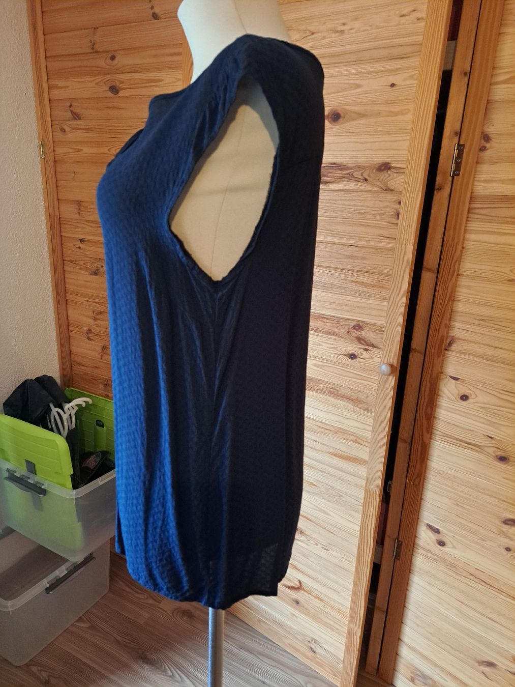 Camicette: Sommerliche dunkelblaue Bluse von Multiblu, Gr.42 – Usato da Rafz venduto da MuriFinn 1