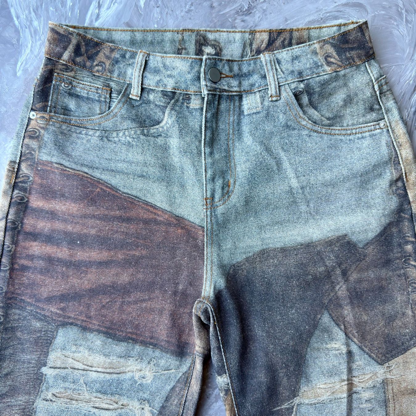Jeans: Jean Imprimé Patchwork Trompe-l'œil – D'occasion à Thônex par Suisse.Shopping 2