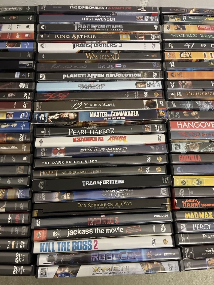 Tutti i DVDs: Grosses DVD Paket – Usato da Neuenhof venduto da JoshExemplo 4