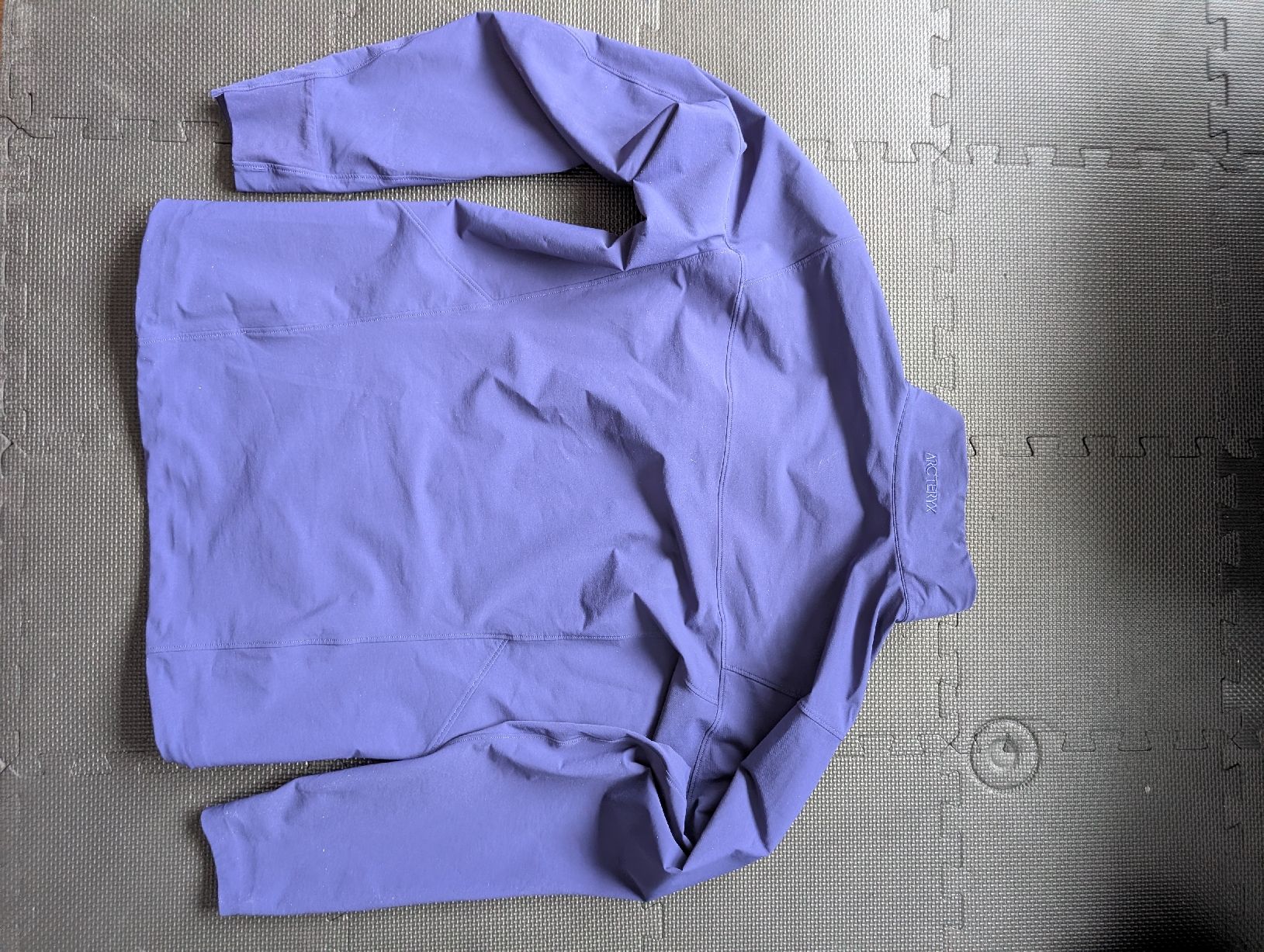 Arcteryx Giacche: ARC'TERYX Gamma Jacket Men M – Usato da Adliswil venduto da heiserhorn 1