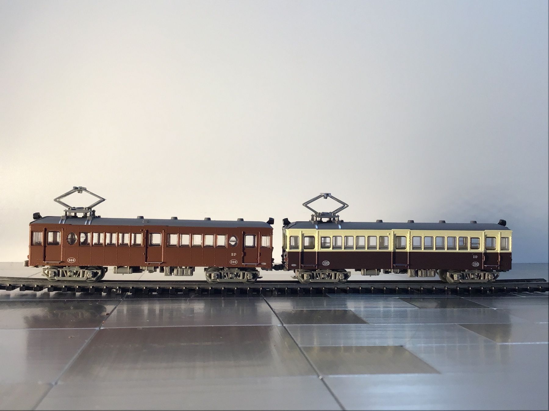 Modelleisenbahnen: TOMYTEC TRIEBWAGEN SPUR N – Gebraucht aus Männedorf von Modelle-aller-Art