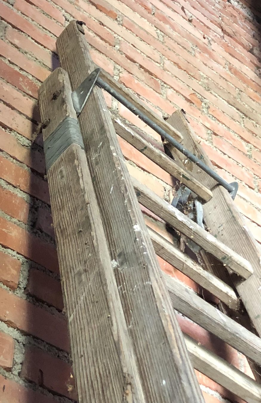 Leitern: Altholz, antike Holzleiter, Vintage – Gebraucht aus Oberkulm von Weberlisa 6