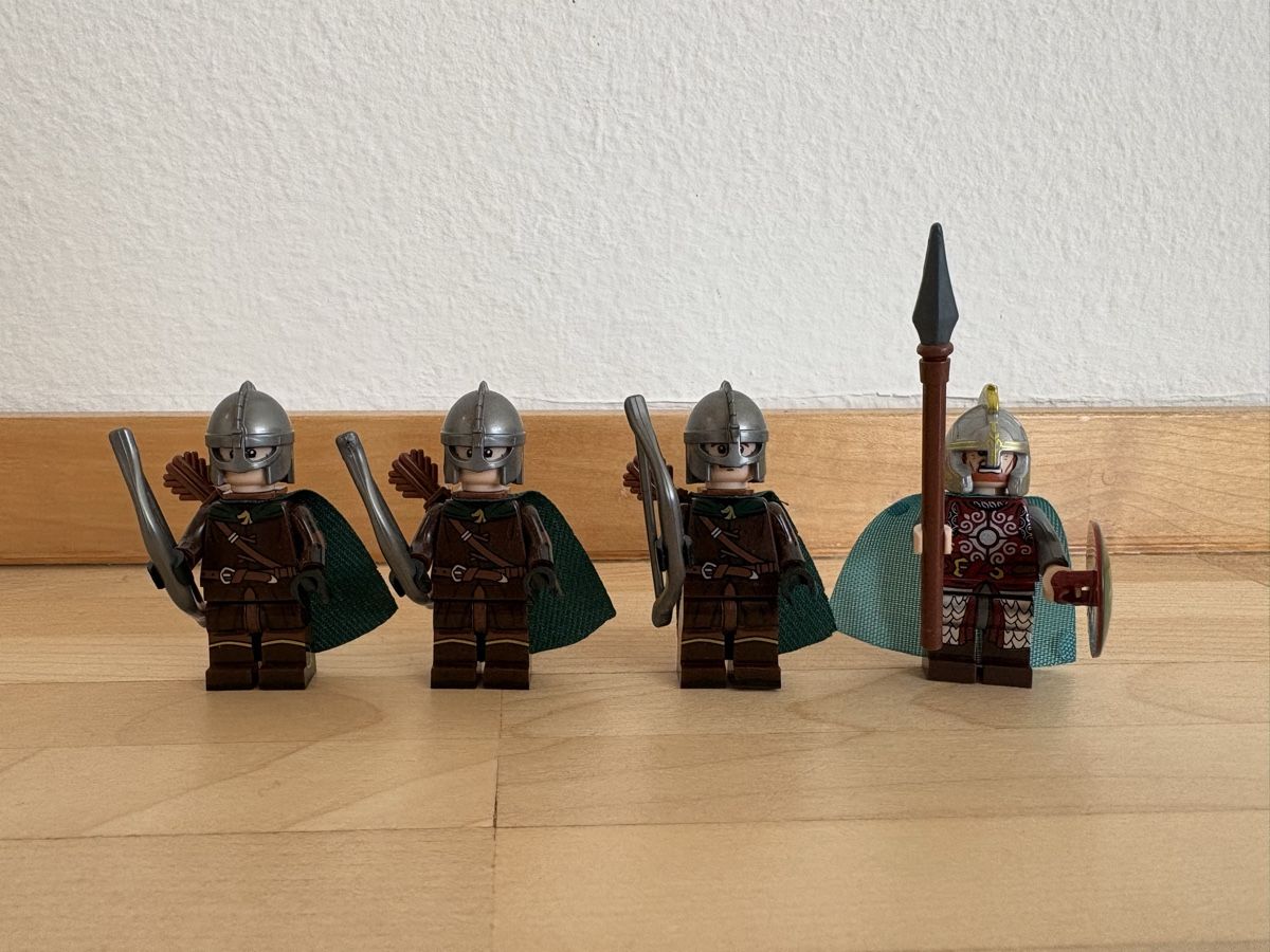 Lego Statuette: Rohan Soldaten – Nuovo (secondo la descrizione) da Lausen venduto da J.2000