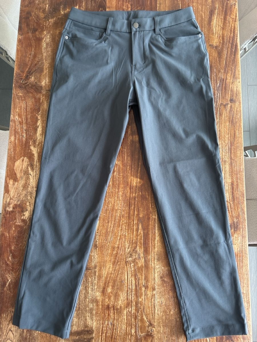 Lululemon Hosen: Lululemon pants anthrazit W32/L32 – Gebraucht aus Zuerich von junverhau