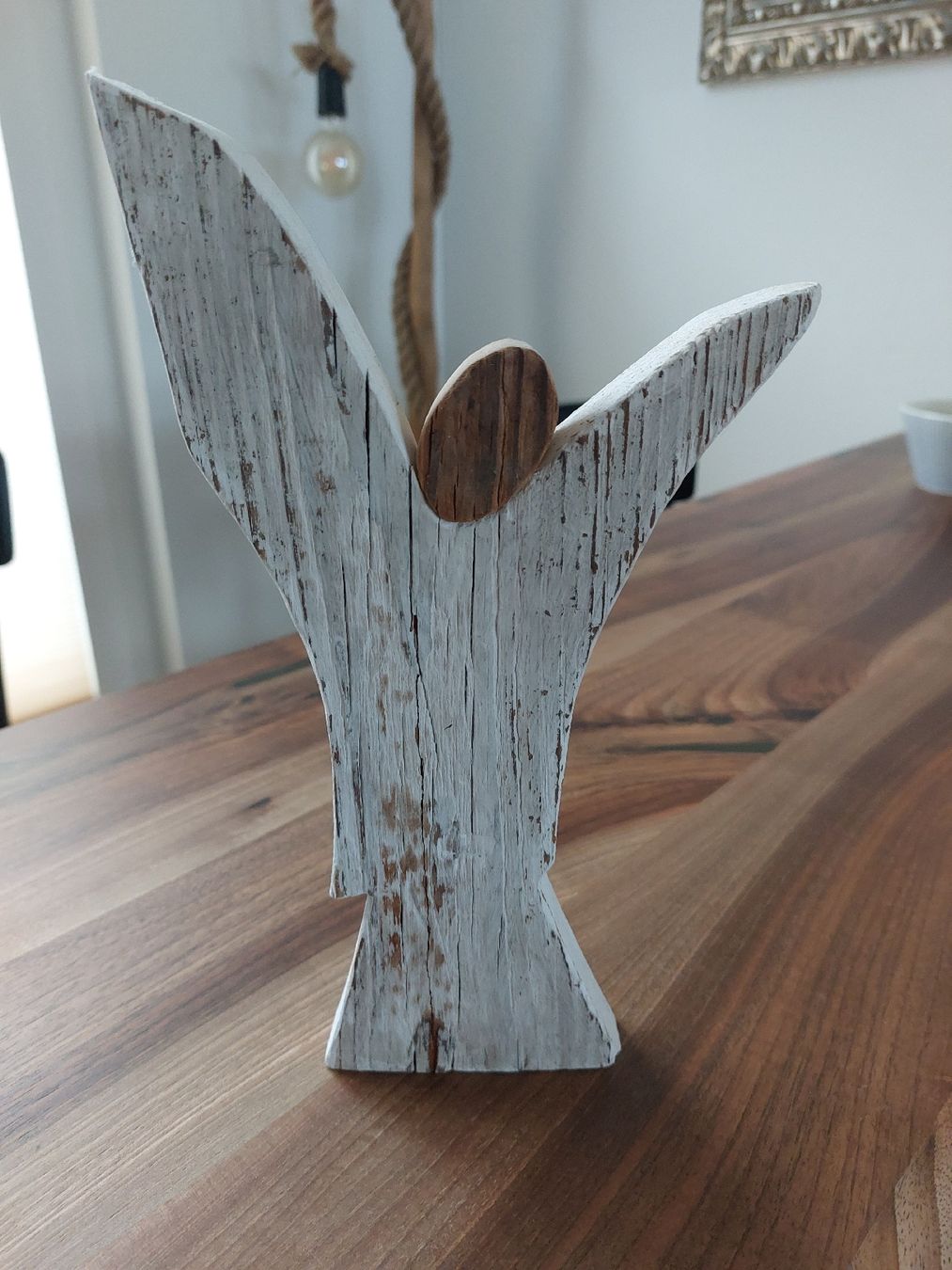 Figuren: schlichter Engel aus Altholz – Gebraucht aus Glarus von novale2