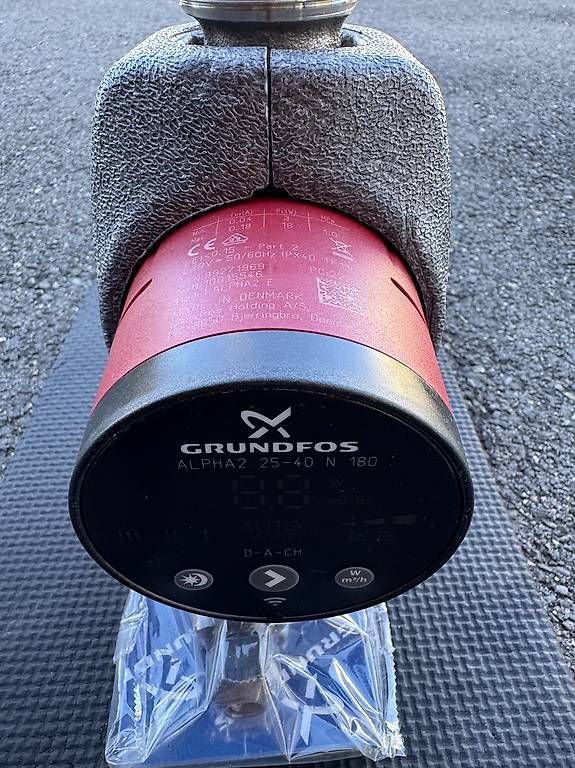Riscaldamento: Grundfos Alpha2 25-40 N 180 – Nuovo e nell'imballaggio originale da Cham venduto da Andrin_21