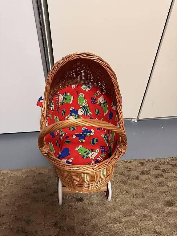 Carrozzine: Kinderwagen  – Usato da Riehen venduto da IvoC02 1