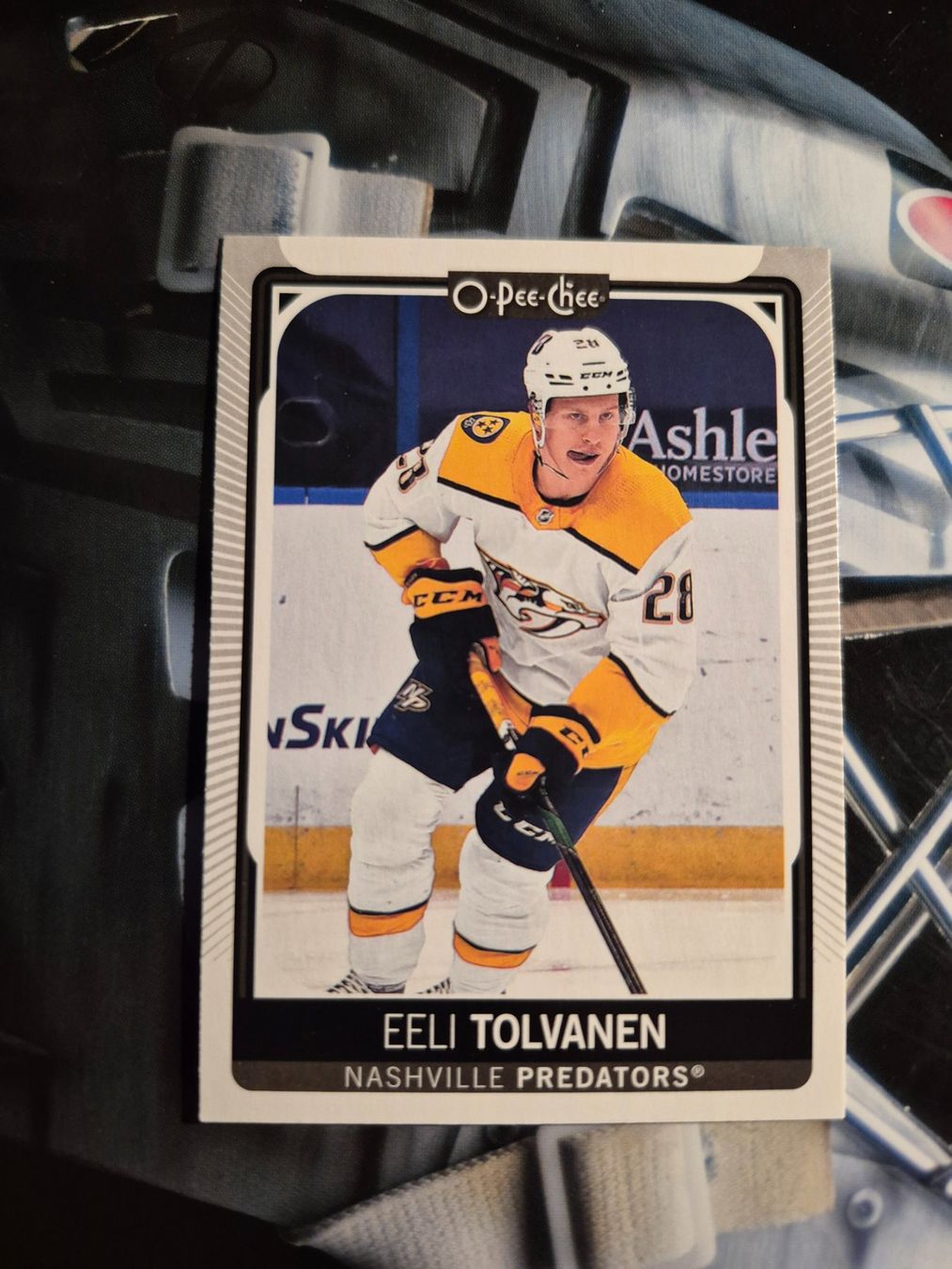 NHL Carte collezionabili: NHL Eeli Tolvanen Nashville Predators – Usato da Treiten venduto da Sauber73