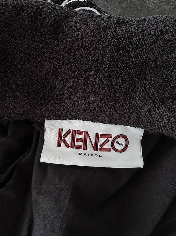 Accappatoi: Kenzo Badmantel  – Usato da Winterthur venduto da ChiuJezzy 1