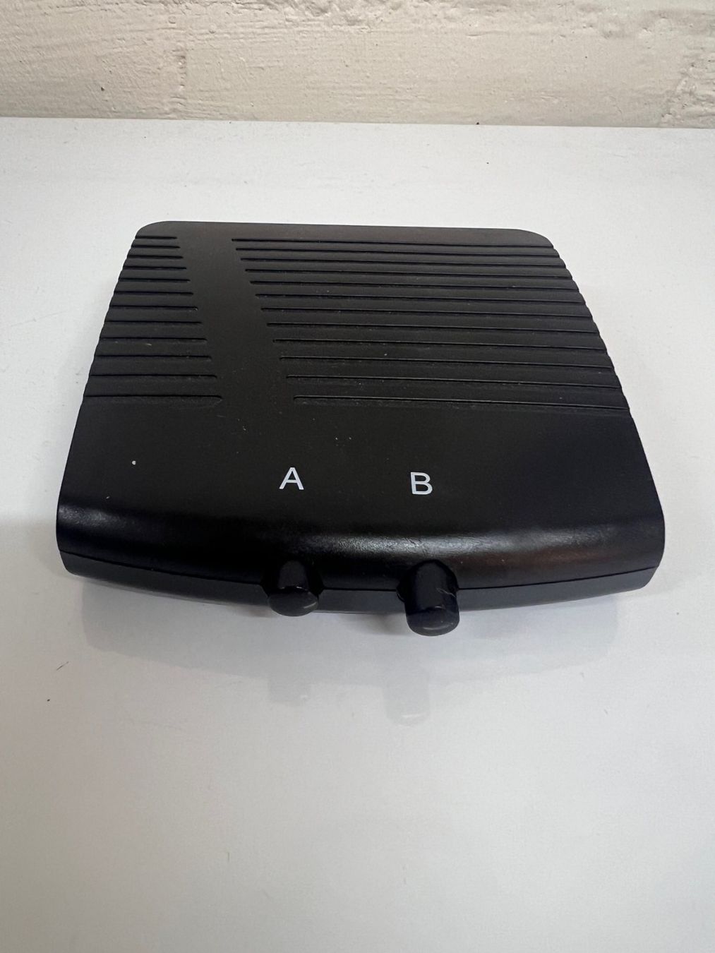 Adattatori: HDMI Switch Umschalter A/B - Top Zustand, Schwarz! – Usato da Zollikerberg venduto da Danielexyx