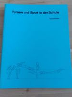 TURNEN UND SPORT IN DER SCHULE/ SCHWIMMEN