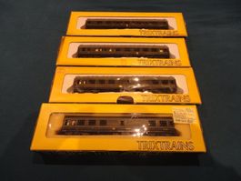 Trix Trains 4 Pullmann Wagen der British Railway im OKT