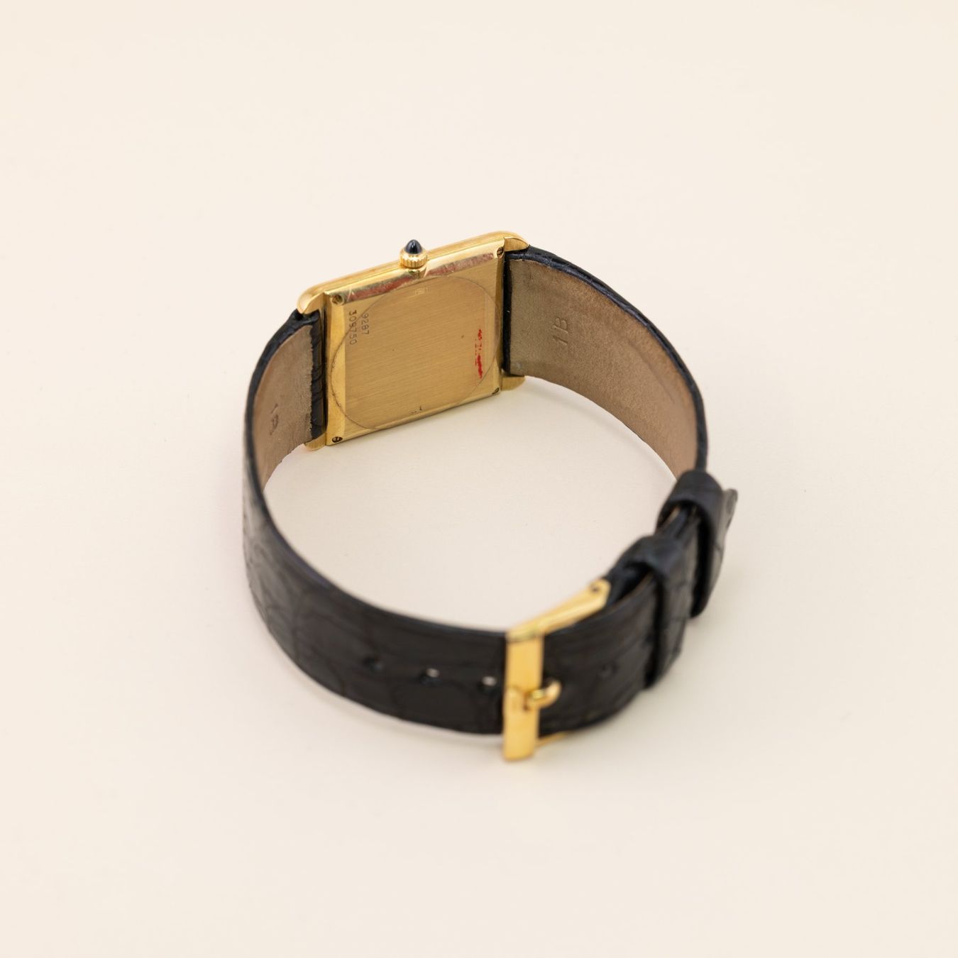 Piaget Orologi: Piaget Tank or jaune 18ct – Nuovo e nell'imballaggio originale da La Chaux-de-Fonds venduto da late-again 1