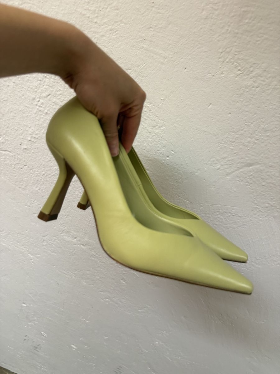 Scarpe da donna: Lime green leather heels, size 36, like new condition – Usato da Adliswil venduto da dai_yr5z
