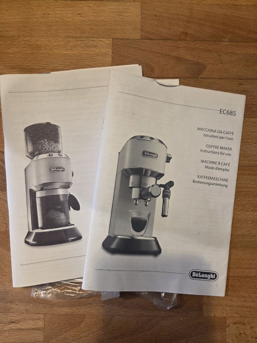 De'Longhi Kaffeemaschinen & Espressomaschinen: De Longhi Kaffeemaschine  – Gebraucht aus Eglisau von Judihui03 2