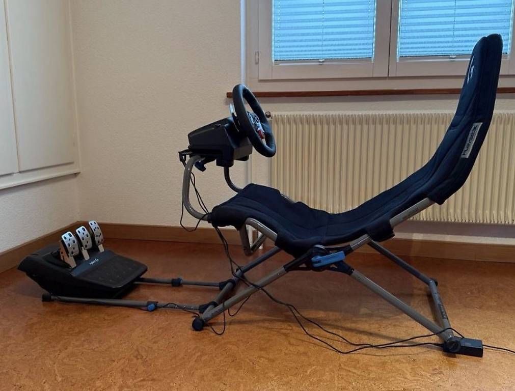 Logitech Sedie: Logitech Sim-Racing Set - Playseat Challenge X + G29 – Usato da Frauenfeld venduto da eggenberger_
