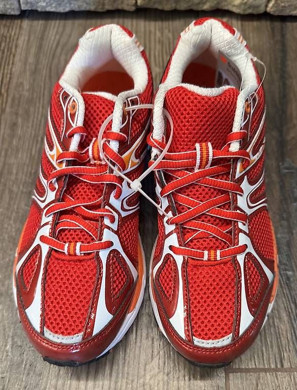 Herrenschuhe: Turnschuhe Gr. 38 – Neu (gemäss Beschreibung) aus Frutigen von sal_9lqd