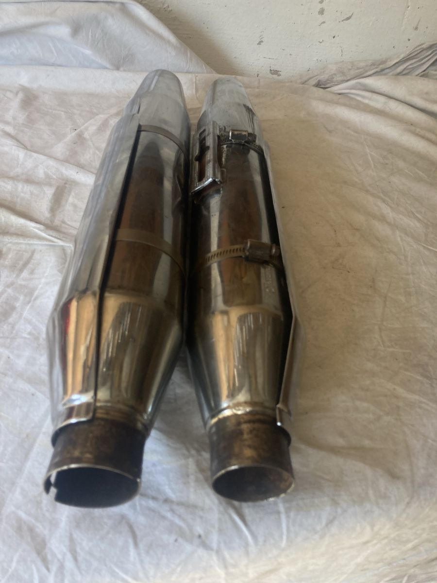 Harley-Davidson Tutti i ricambio per moto: Harley Davidson Auspufftöpfe  65868-97A – Usato da Schötz venduto da Harley35 1