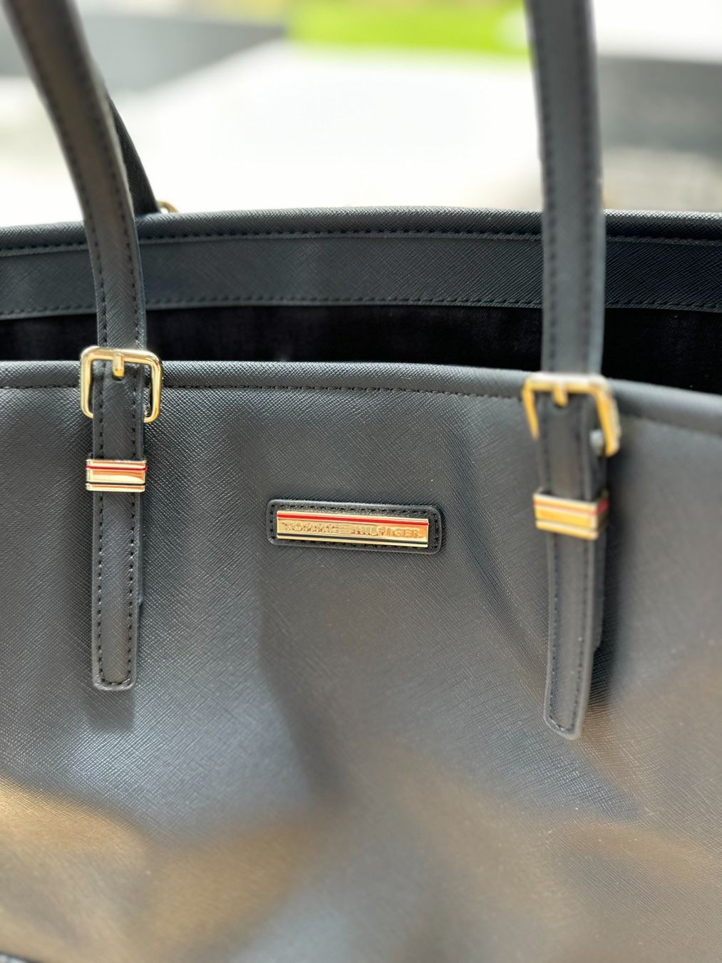 Tommy Hilfiger Taschen für Damen: Tommy Hilfiger Tasche / Shopper dunkelblau – Gebraucht aus Hohenrain von murmelinchen25 1