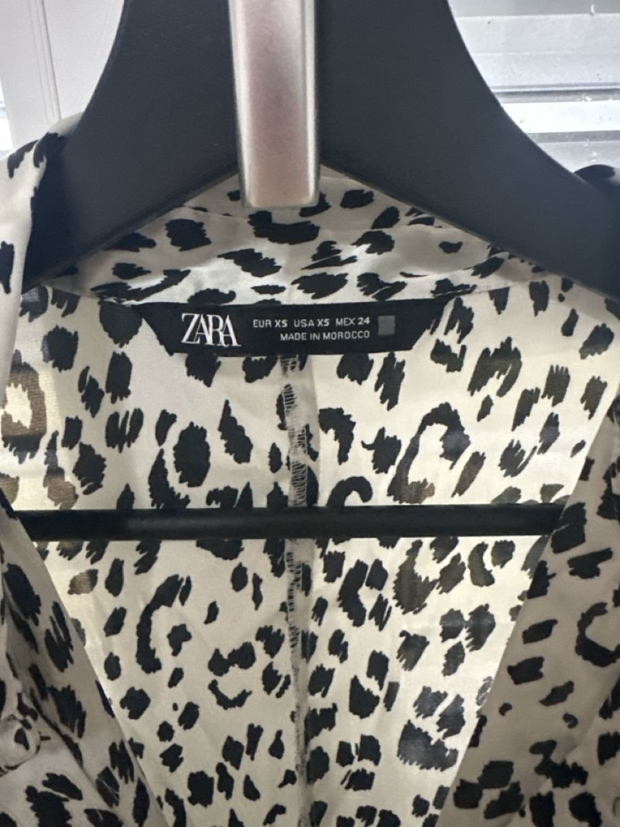 Zara Kleider: Zara Kleid – Neu (gemäss Beschreibung) aus Fisibach von hadilicious 1