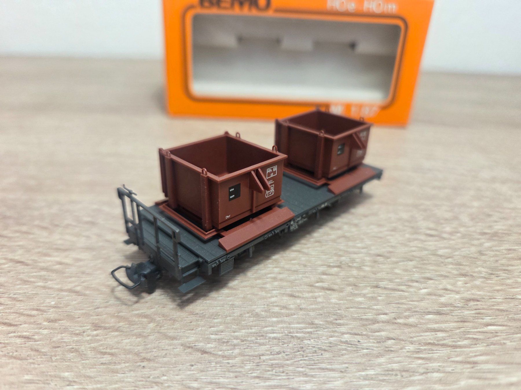 Bemo Modelleisenbahnen: Bemo 2258 Kieskistenwagen RhB H0m – Gebraucht aus St-Aubin-Sauges von Lo_Go 2