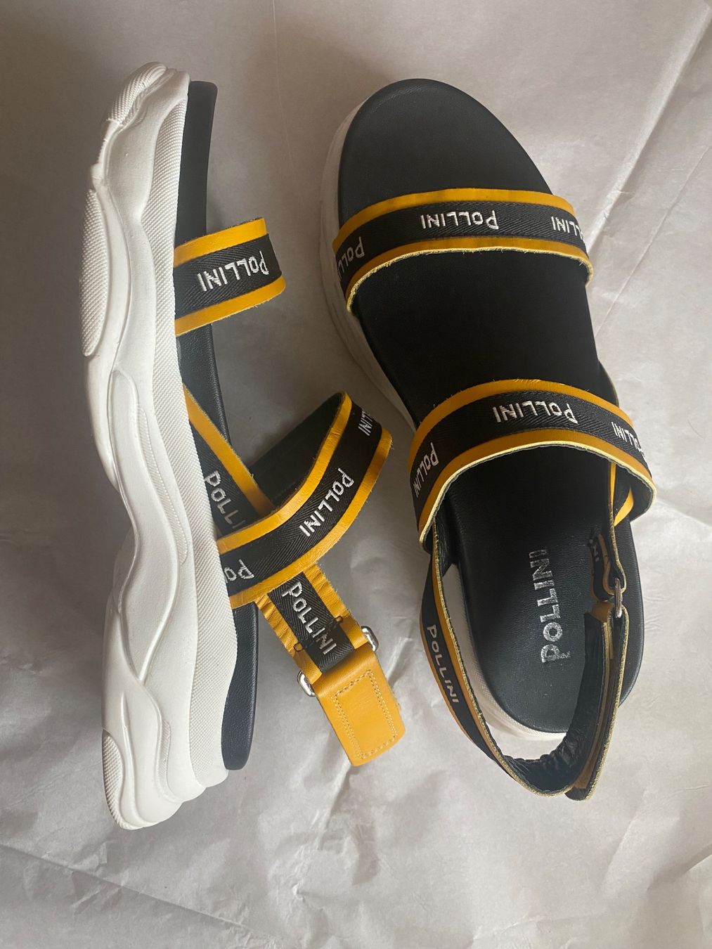 Scarpe da donna: Sandali Pollini estivi, praticamente nuovi! – Usato da Murten venduto da Moisa 2