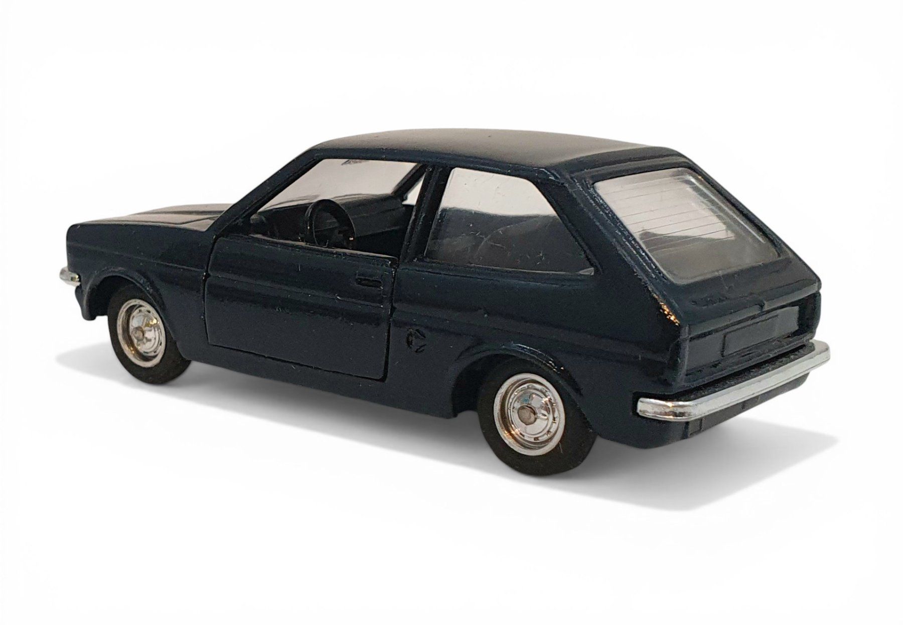 Solido Modellini d'auto: Solido Ford Fiesta – Usato da Rickenbach b. Wil venduto da klassikmarkt.ch 7