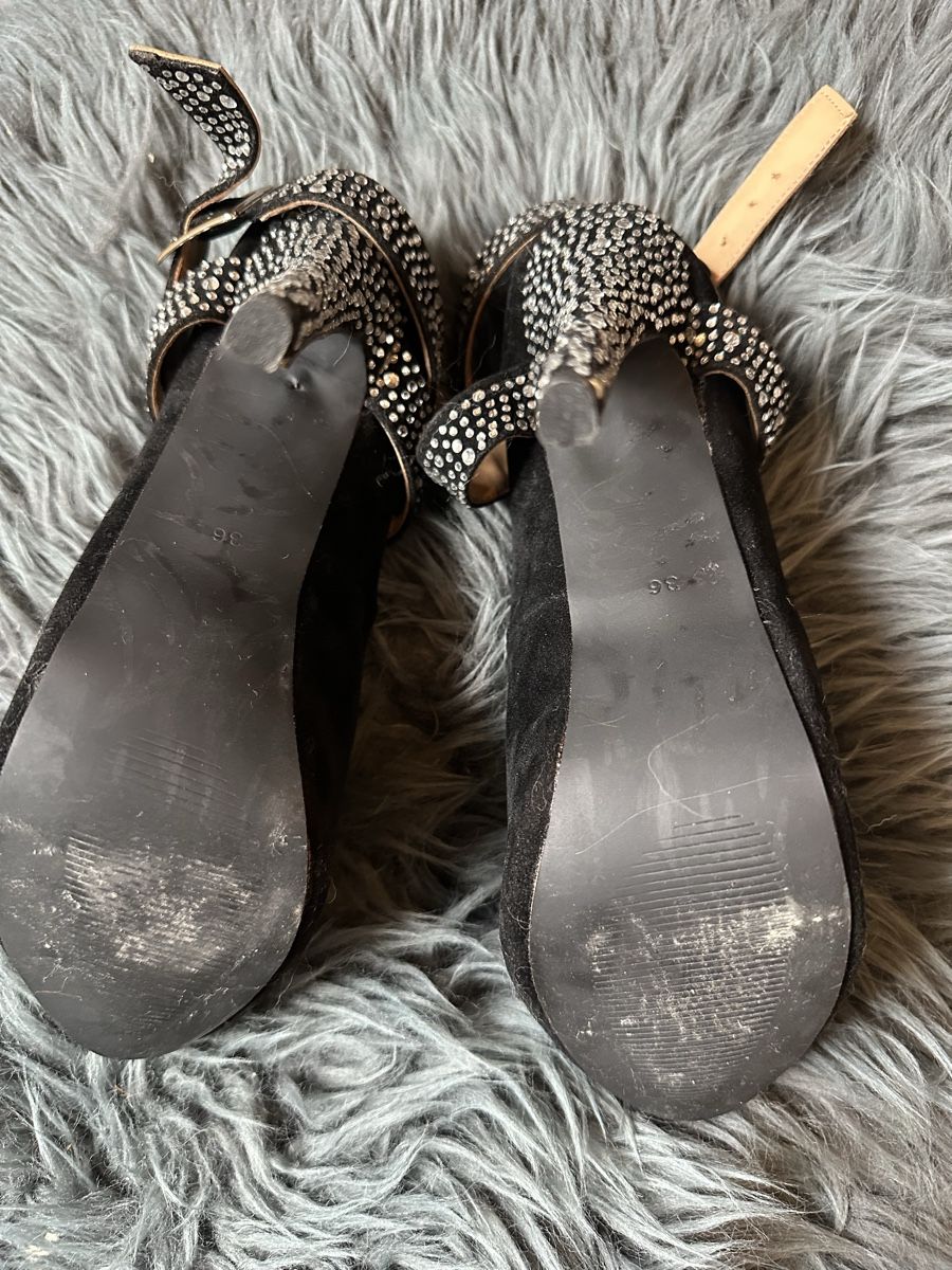 Scarpe da donna: High Heels / Pumps, schwarz, Grösse 36 – Usato da Wangen SZ venduto da Jaay_Sky 2