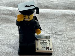 LEGO Minifigures Serie 5 Absolvent / Graduate