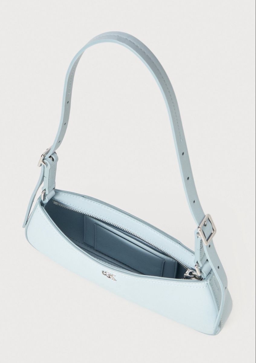 Calvin Klein Taschen für Damen: Calvin Klein Handtasche hellblau neu ovp – Neu und originalverpackt aus Aeschi b. Spiez von davidS744 2