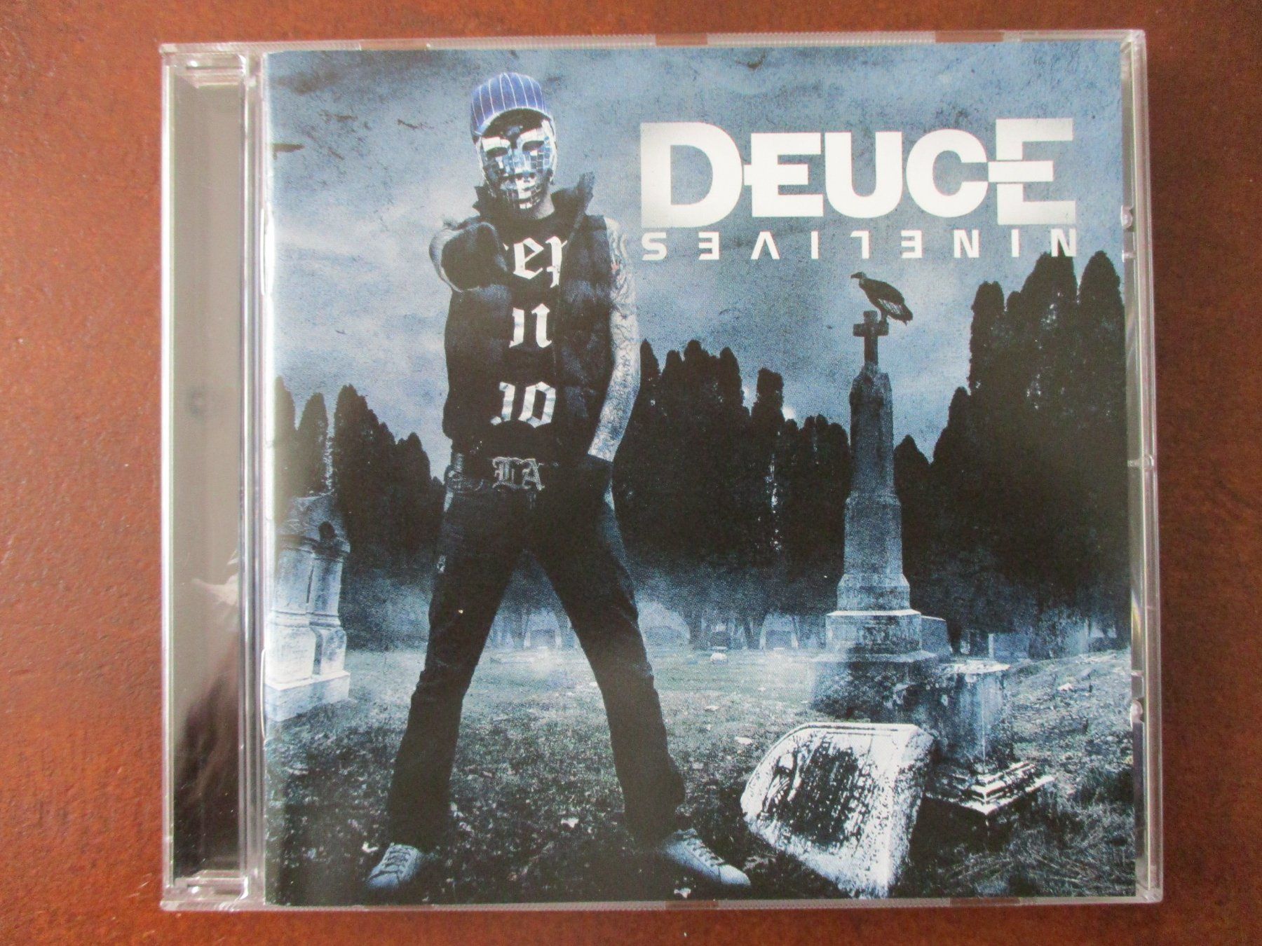 CDs: Deuce  – Nine Lives – Gebraucht aus Liestal von Disc-Point