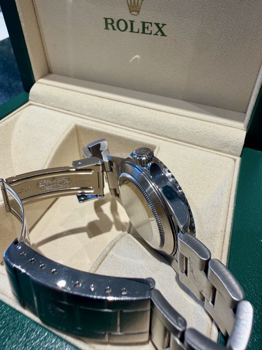 Rolex Uhren: Rolex Submariner 16610LV – Gebraucht aus Nürensdorf von Swalbard 4
