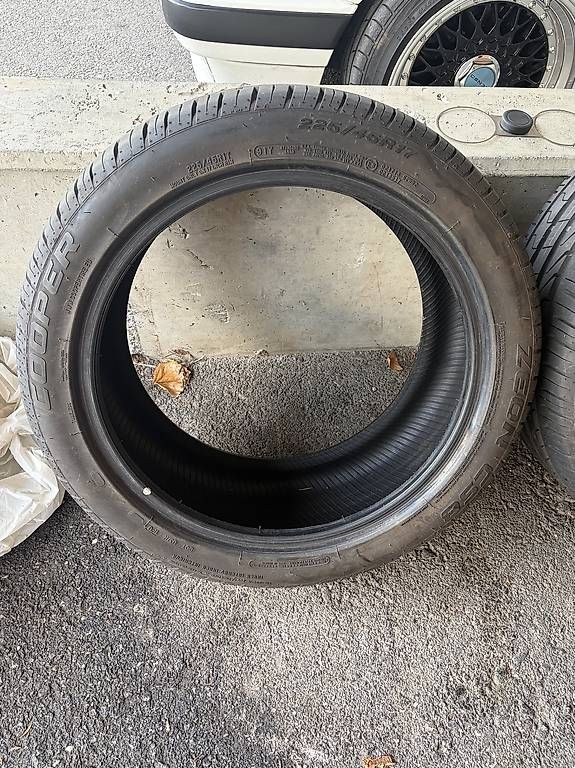 Pneumatici & Ruote complete: Autoreifen 225/45 r17 – Usato da Kaltbrunn venduto da lor_zf8j 1