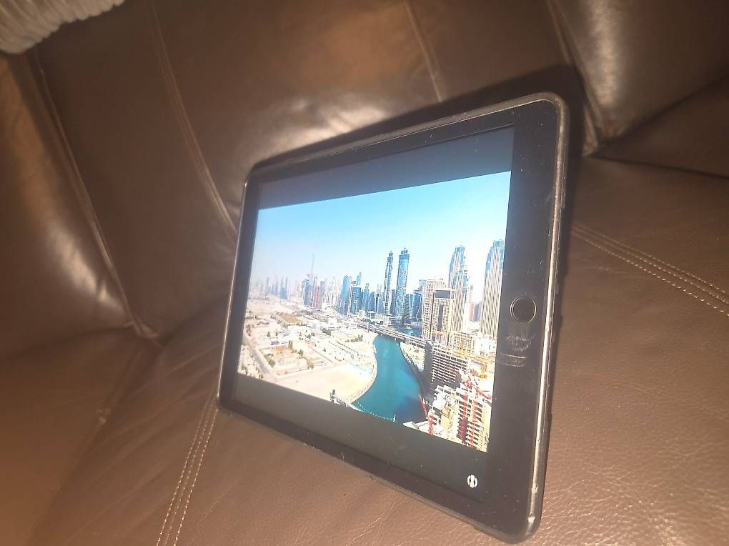Tablet PC: Apple iPad 9. Generation 64 GB Spacegrau – Gebraucht aus Allschwil von VIP-84 1