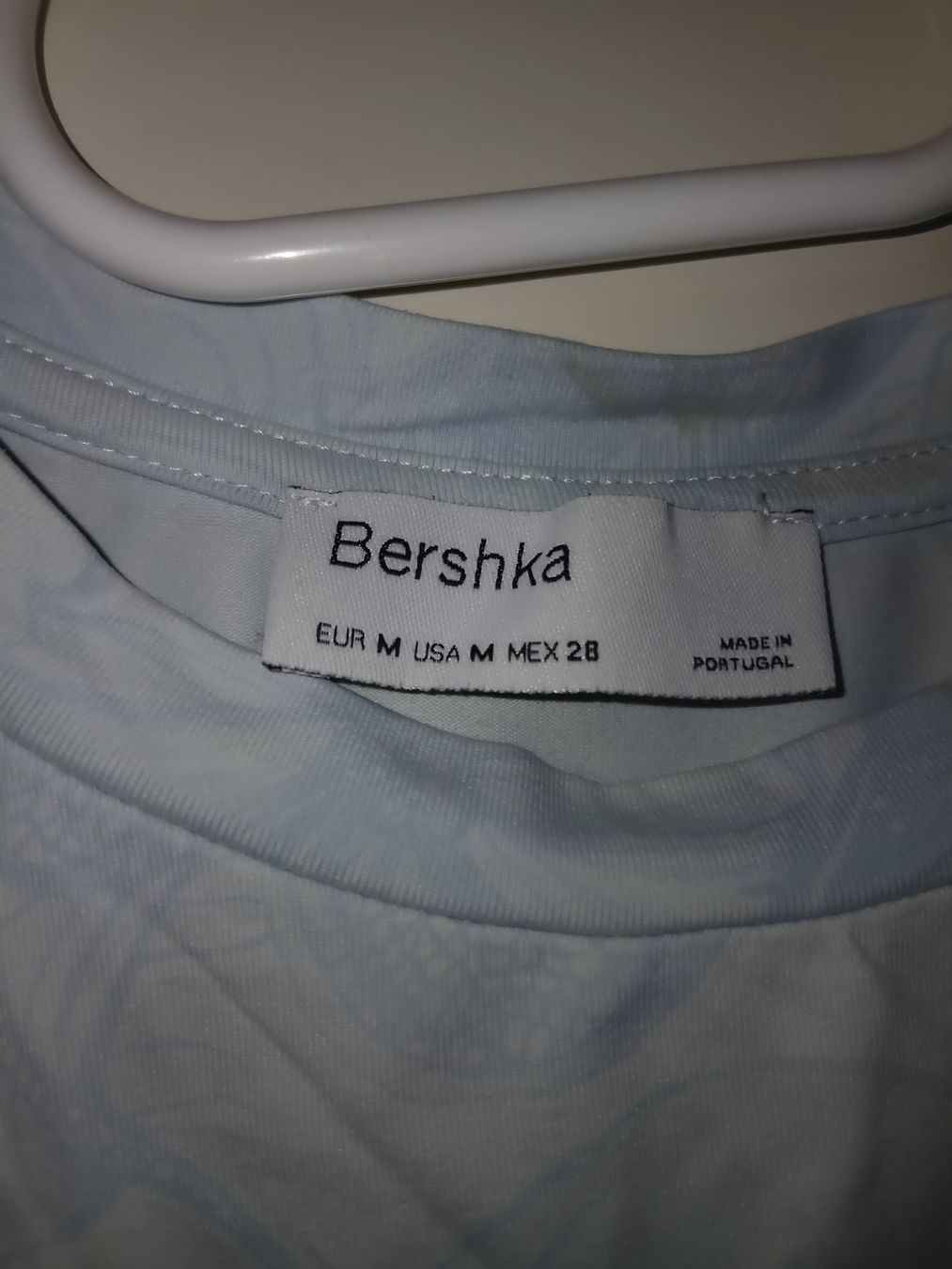 Bershka Top: Bershka crop top – Usato da Bettingen venduto da z_nina11 2
