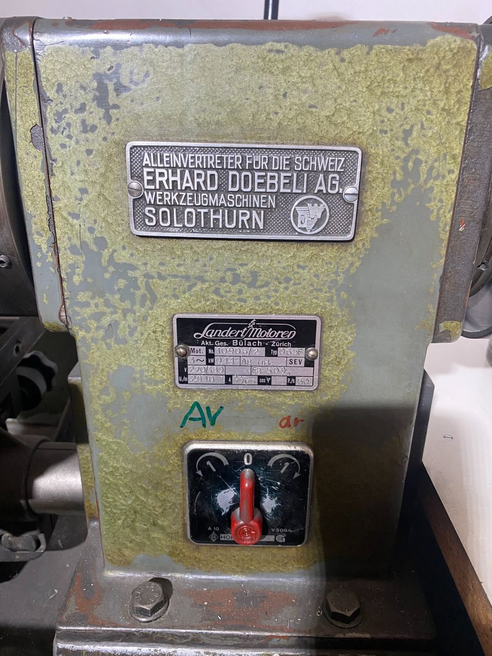 Toutes les machines: Affûteuse KOMBI SCHLIFF – D'occasion à Cortaillod par cri_hw2g 4