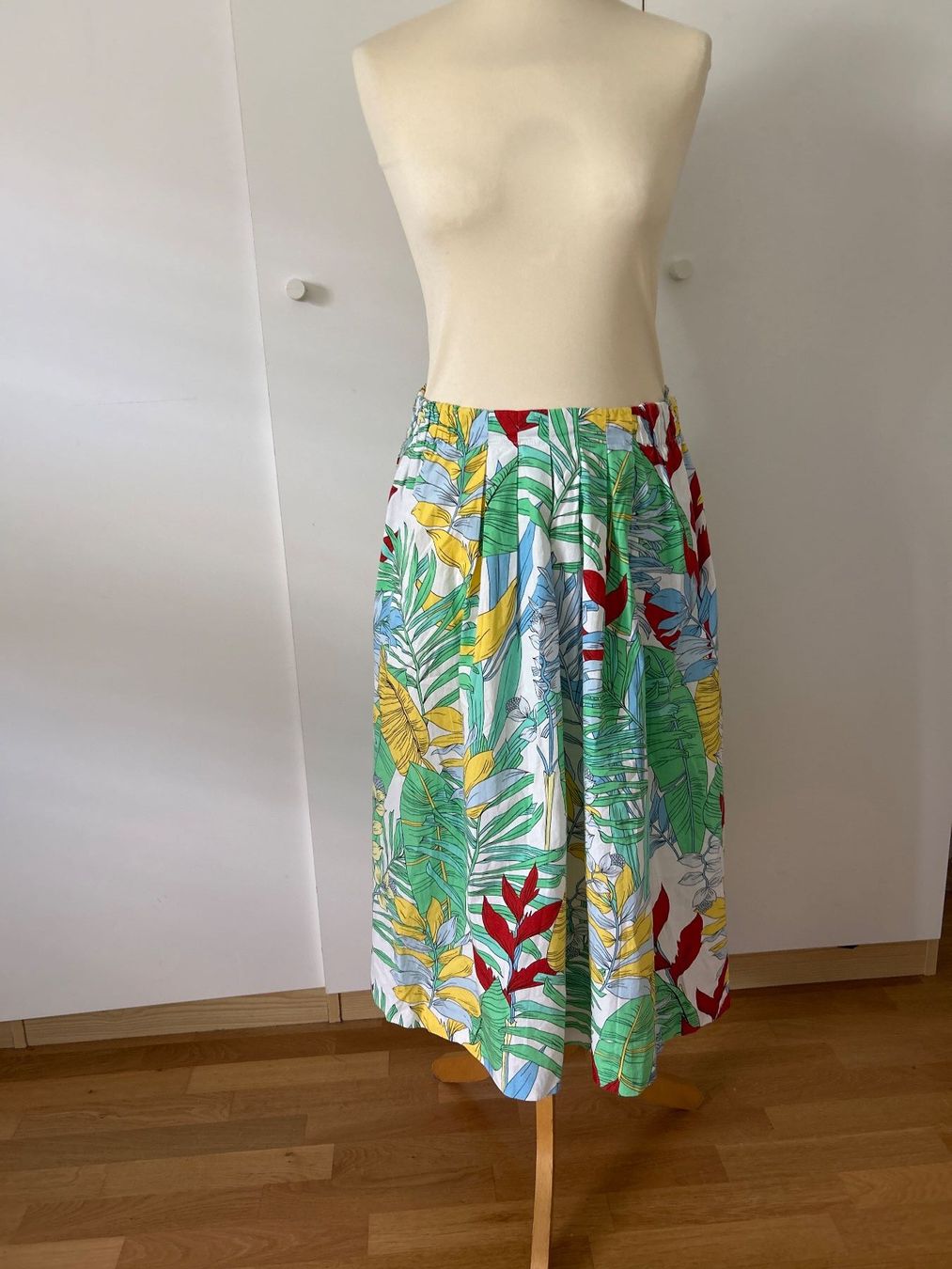 Zara Gonne: Sommer Jupe Gr S Baumwolle – Usato da Feuerthalen venduto da Anna_Swift 1