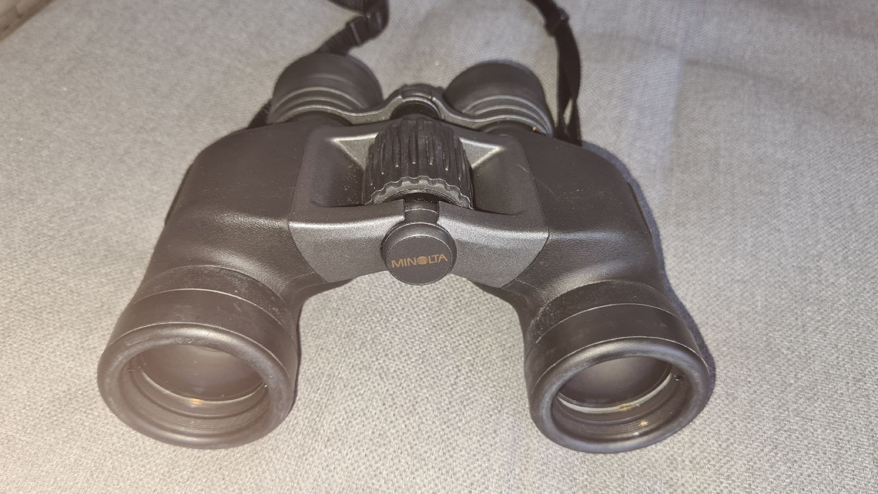 Minolta Feldstecher: Minolta Fernglas – Gebraucht aus Nebikon von Draga25 1