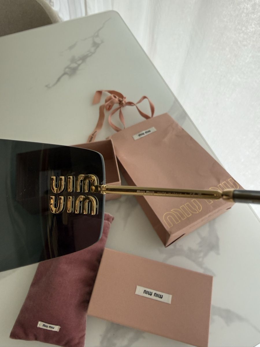 Miu Miu Occhiali & Lenti: Miu Miu glasses, full set – Nuovo (secondo la descrizione) da Peseux venduto da kul_pz6z 3