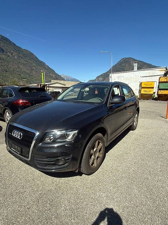 Autos: AUDI Q5 AUTOMATICA COLLAUDATA  – D'occasion à minusio par autolowcost
